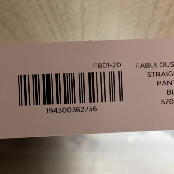 Brand New Chico's Slimming Black Pants NWT - Picture 6 of 6